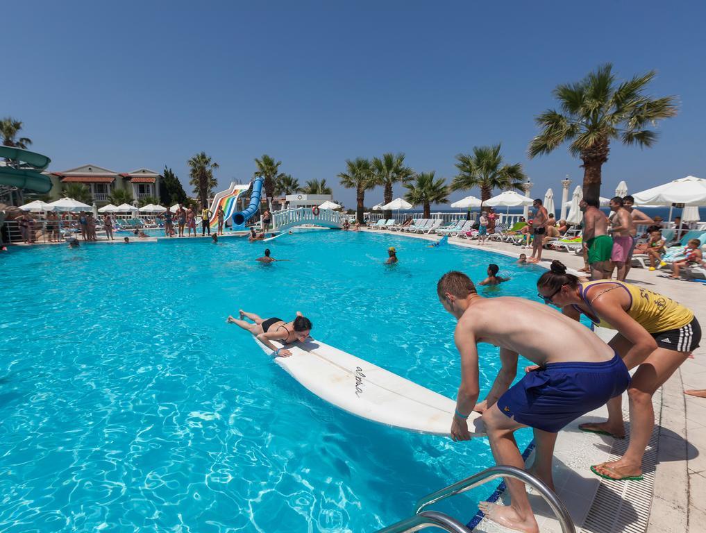 Club Tarhan Beach Didim Esterno foto